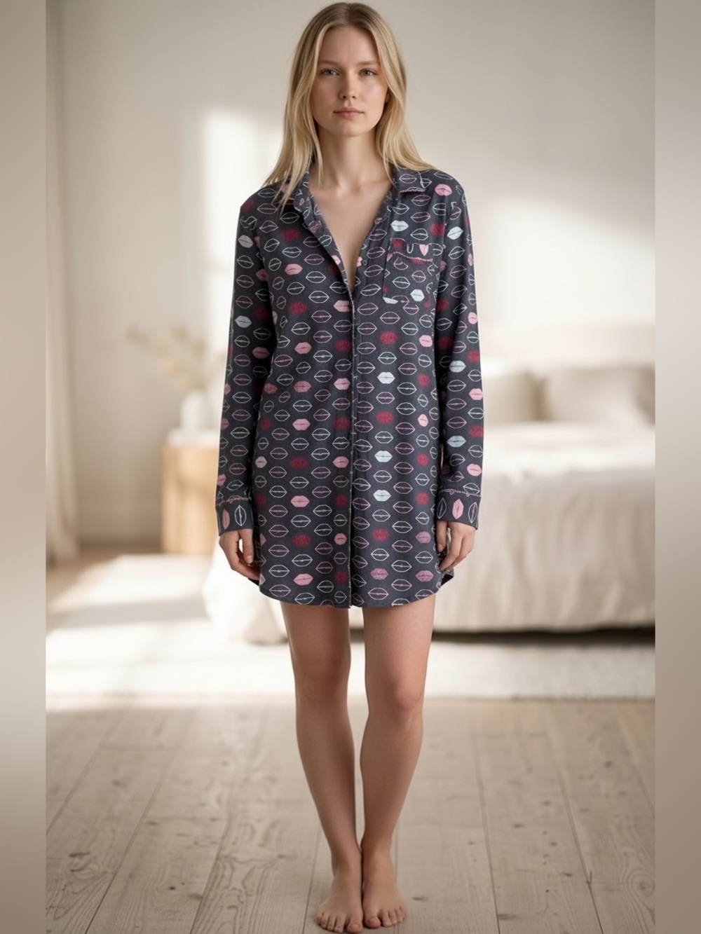 Victoria's Secret Navy Lip-Print Pajama Top with Pink, Light Blue & Red Lips
